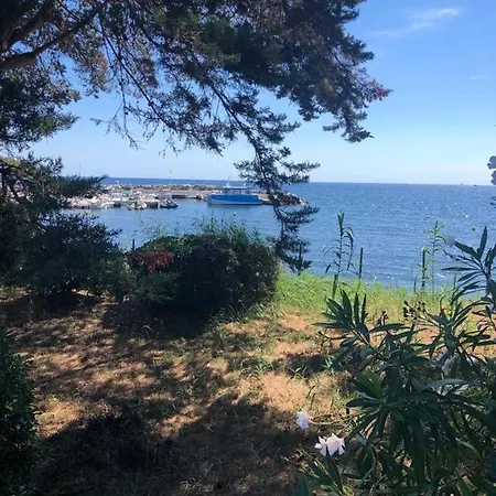Apartment Kpricorn Bel Traversant Tres Proche A St Raphael Boulouris